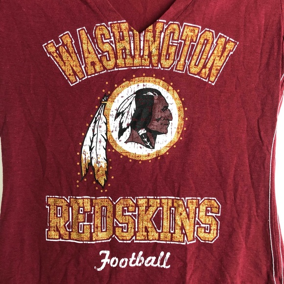 NFL Washington Redskins Women's V Neck Burgundy and Gold Tshirt Size Small - Picture 4 of 10